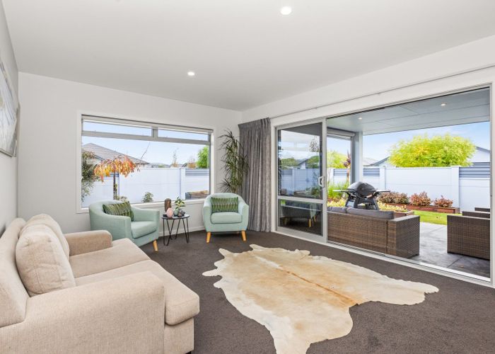  at 1 Benmore Place, Poraiti, Napier