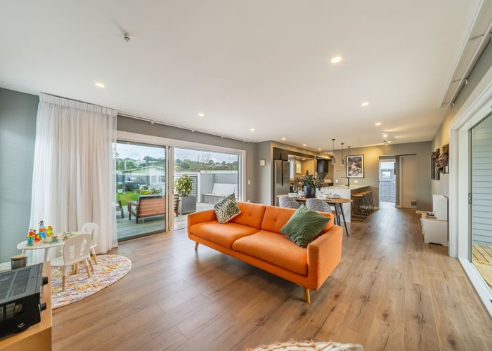  at 10 Stipulate Place, Ascot Park, Porirua