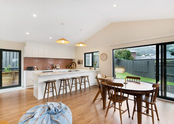  at 6A Rudyard Crescent, Johnsonville, Wellington