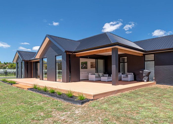 at 150A Taupaki Road, Henderson