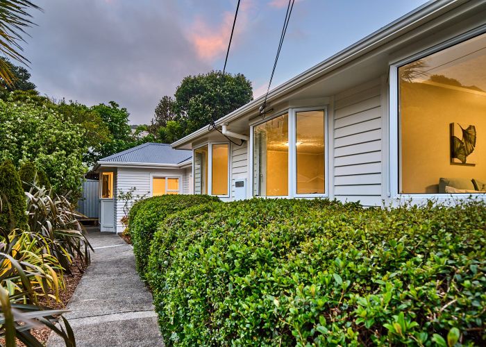  at 29 Bombay Street, Ngaio, Wellington
