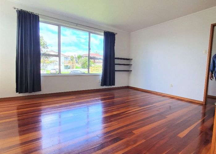  at 113 Farquhar Road, Glendene, Waitakere City, Auckland