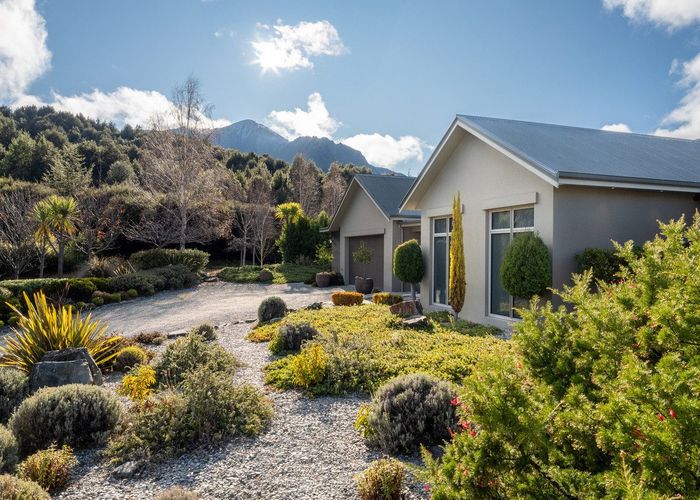  at 6 Bracken Track, Closeburn, Queenstown-Lakes, Otago