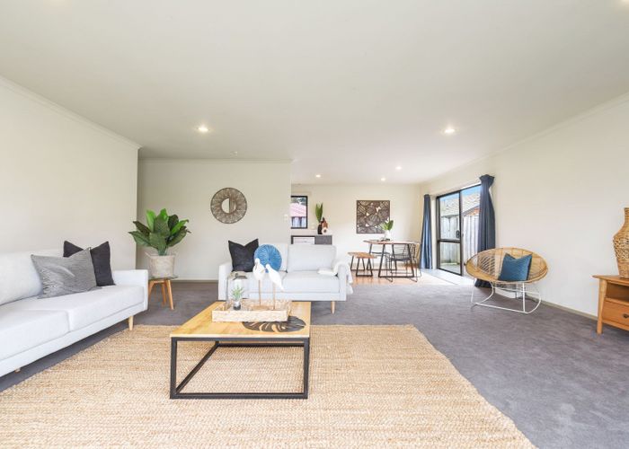 at 175 Old Farm Road, Hamilton East, Hamilton