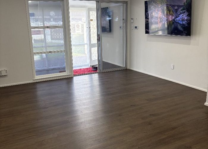  at 1/113  Wallace Road, Papatoetoe, Manukau City, Auckland