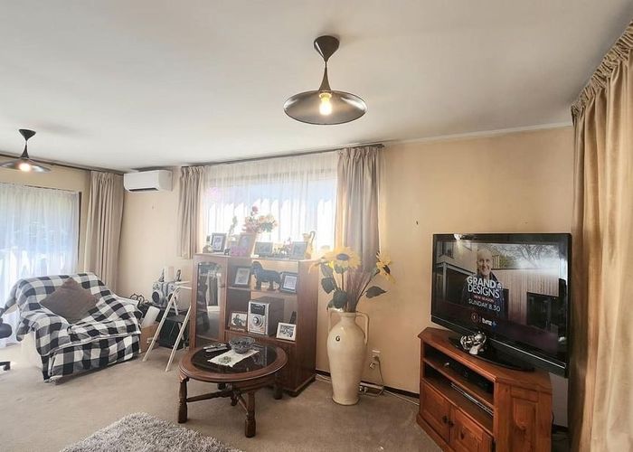  at 1/80 Trafalgar Street, Onehunga, Auckland