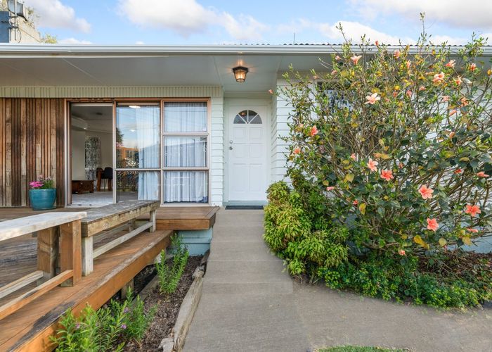  at 59 Greenmeadows Avenue, Manurewa East, Manukau City, Auckland