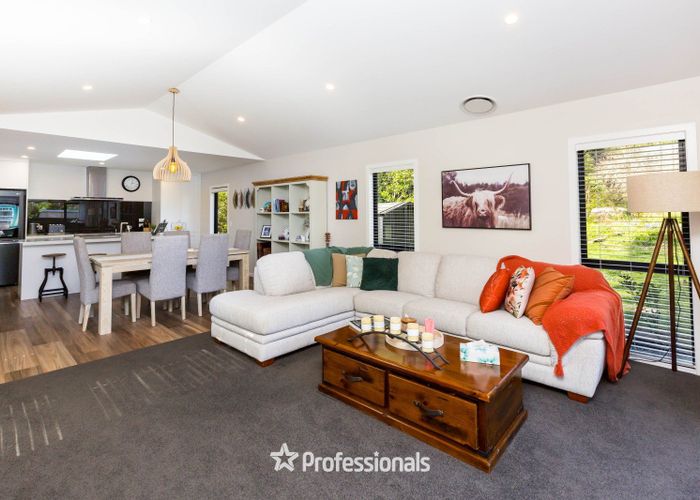  at 152 Akatarawa Road, Birchville, Upper Hutt
