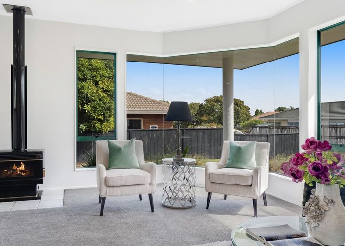  at 20 Jan Higgins Place, Golflands, Manukau City, Auckland