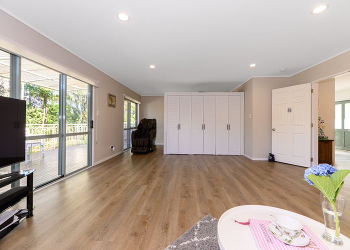  at 28 Calypso Way, Unsworth Heights, North Shore City, Auckland