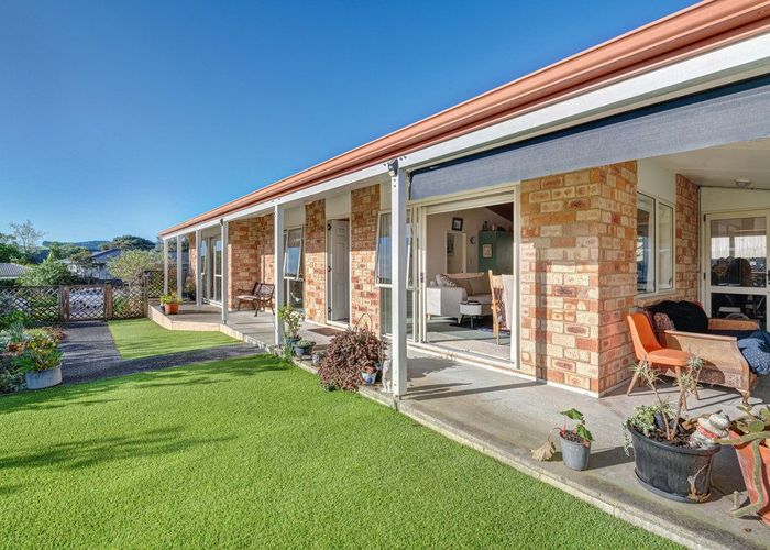  at 72 Cabeleigh Drive, Helensville, Rodney, Auckland