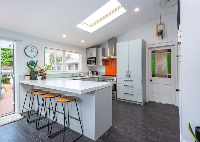  at 84 Tennyson Street, Sydenham, Christchurch City, Canterbury