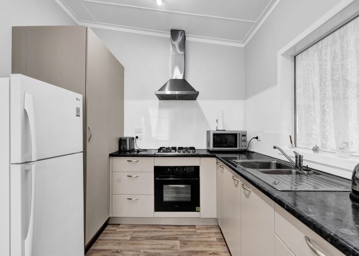  at 443 Normanby Road, Hawera