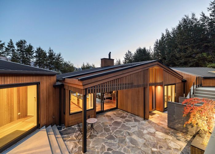  at 18 Falcon Heights, Mount Creighton, QUEENSTOWN