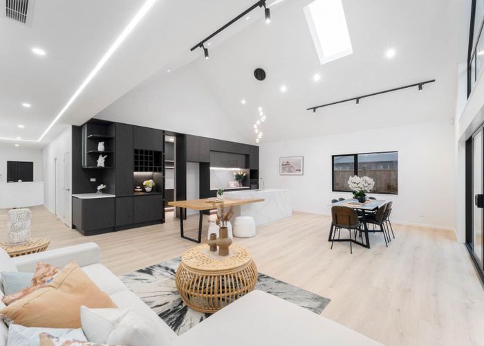  at 32 Streamview Way, Long Bay, North Shore City, Auckland