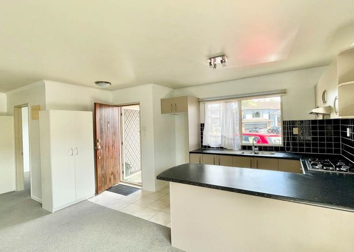  at 18A Malin Place, Pinehill, North Shore City, Auckland