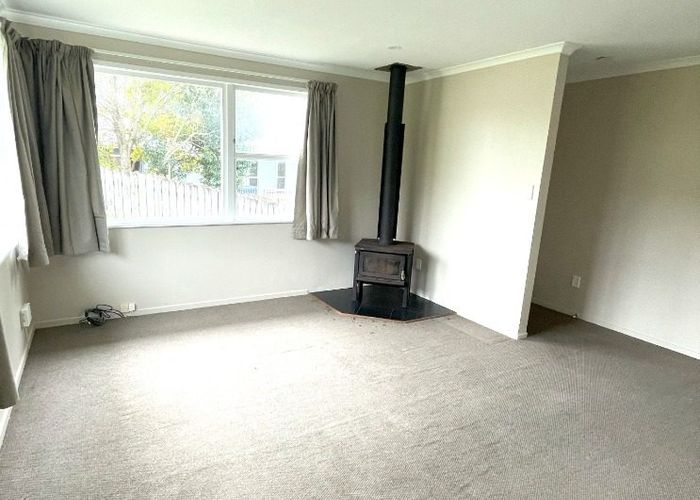  at 76 Fitzwater Place, Henderson, Auckland