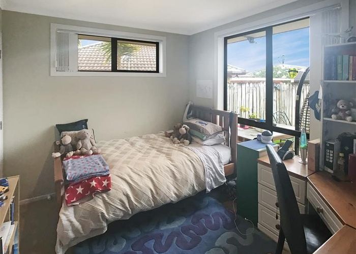  at 53 Redcastle Drive, East Tamaki, Manukau City, Auckland