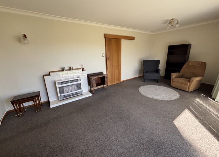  at 3 Hollows Crescent, Takaro, Palmerston North, Manawatu / Whanganui
