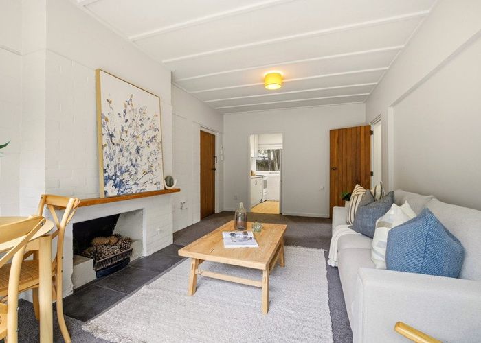  at 1/158 Papanui Road, Merivale, Christchurch City, Canterbury