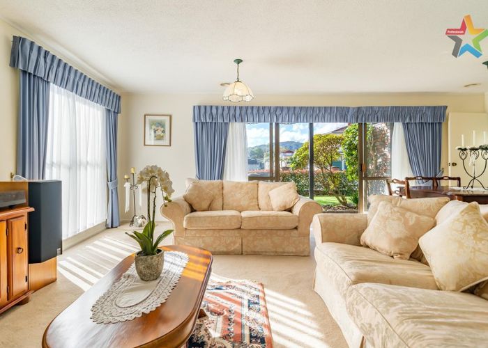  at 22 Waddington Drive, Naenae, Lower Hutt