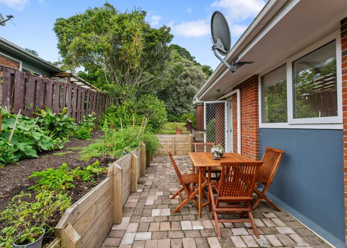  at 2/36 Gowing Drive, Meadowbank, Auckland City, Auckland