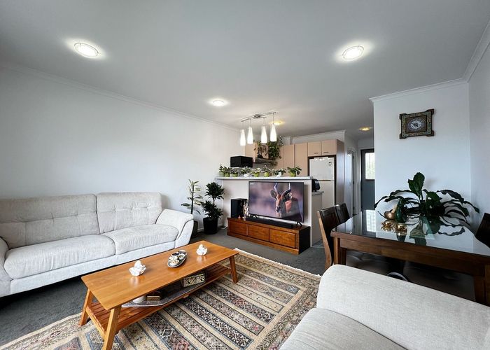  at 29/5 Carolina Place, Albany, North Shore City, Auckland