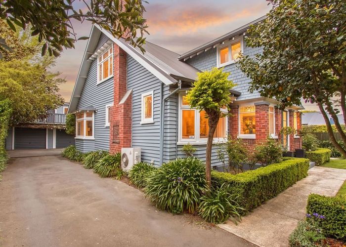  at 124 Chapter Street, St Albans, Christchurch