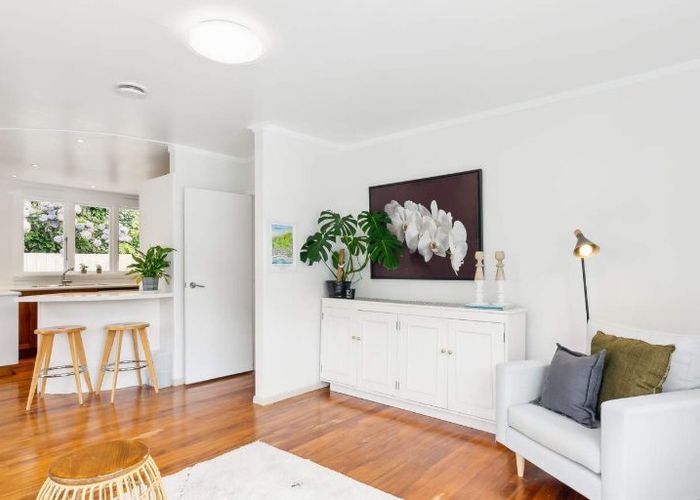  at 27 Hathaway Ave, Karori, Wellington, Wellington