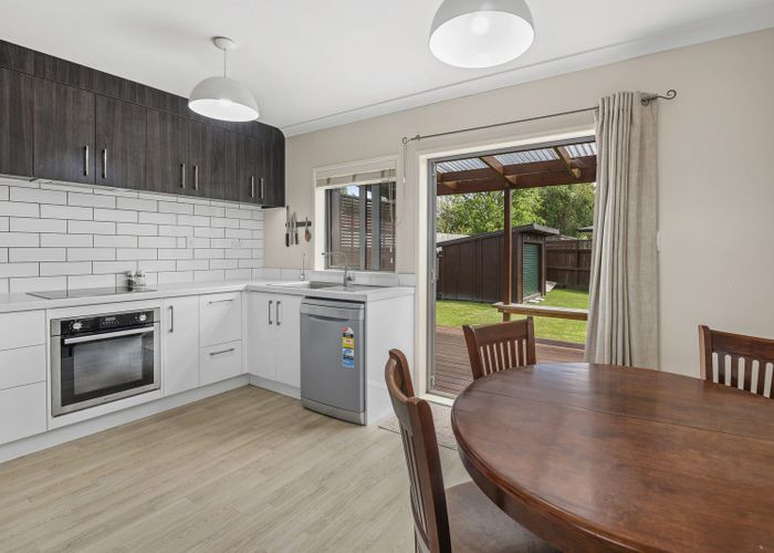  at 15 Corlett Street, Utuhina, Rotorua, Bay Of Plenty