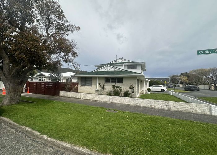  at 1/2 Cudby Street, Woburn, Lower Hutt