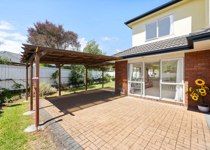  at 22 Heyington Way, East Tamaki Heights, Auckland