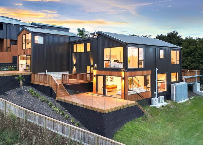  at 82B Kittiwake Drive, Schnapper Rock, North Shore City, Auckland