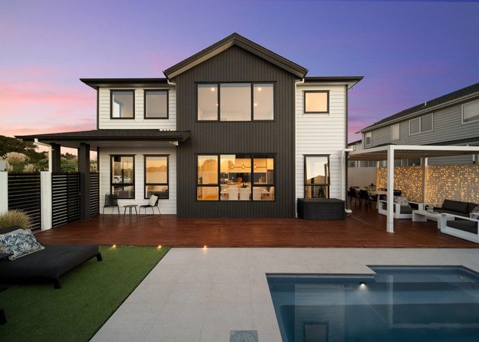  at 14 Papareia Road, Karaka, Papakura