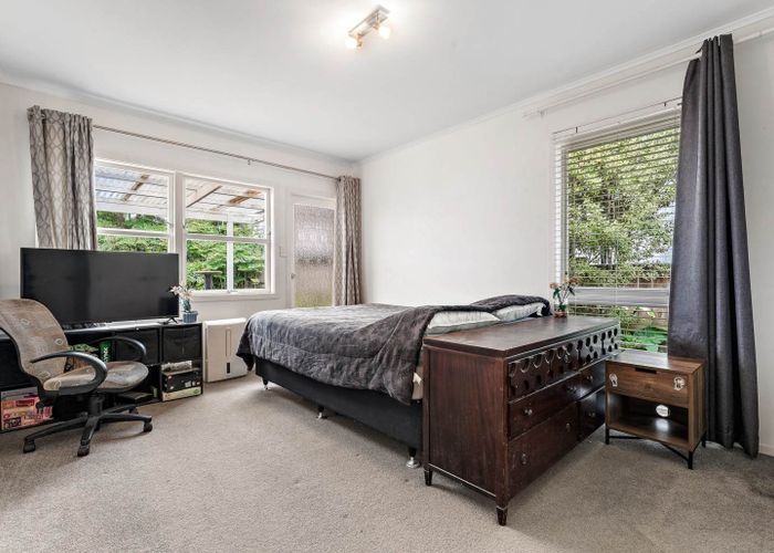 at 10 Allender Drive, Torbay, Auckland
