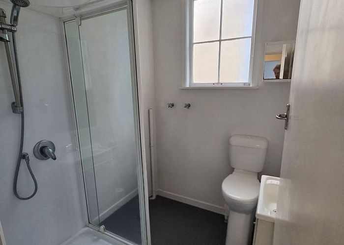  at 2/125 Hataitai Road, Hataitai, Wellington, Wellington