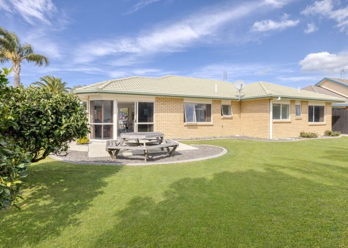  at 16 Sandhurst Drive, Papamoa, Tauranga, Bay Of Plenty