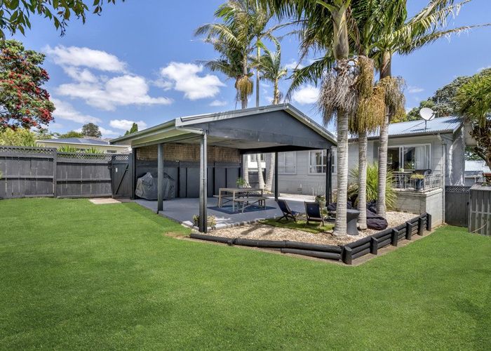  at 1/20 Rodney Street, Howick, Manukau City, Auckland