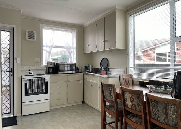  at 2/109 Clouston Park Road , Clouston Park, Upper Hutt, Wellington