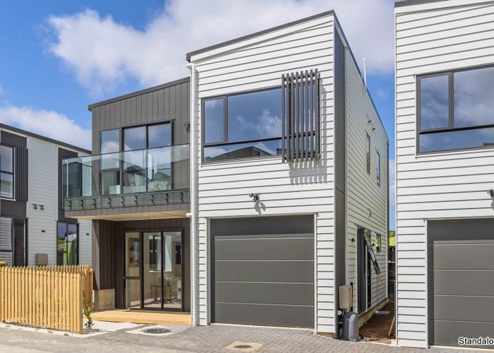  at 28B Dellwood Avenue, Henderson, Waitakere City, Auckland