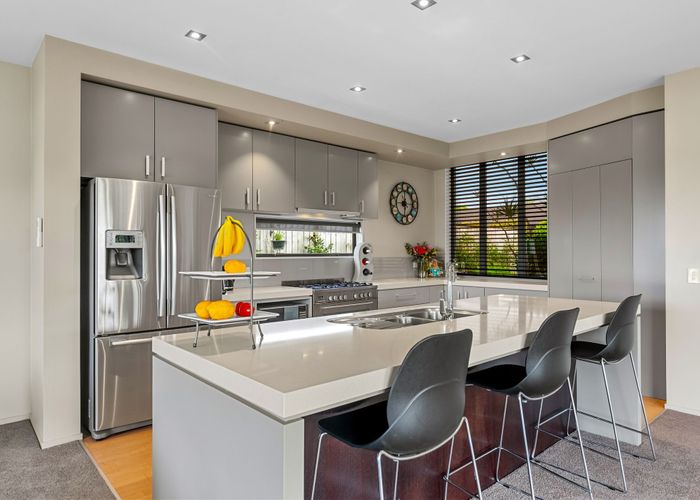  at 16 Pescara Point, Karaka, Franklin, Auckland