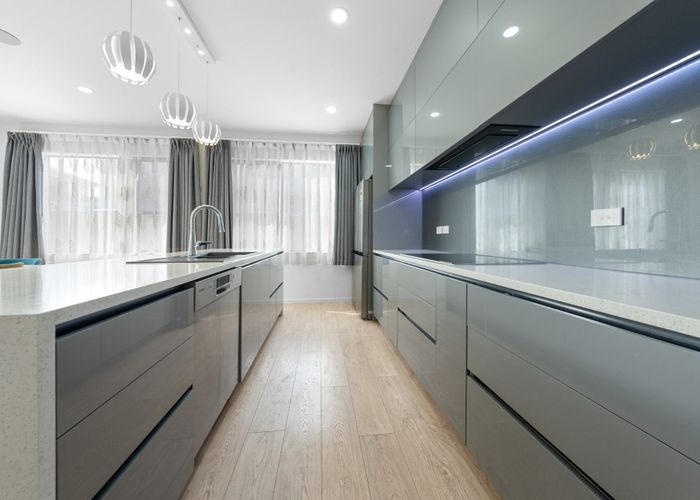  at 11 Mander Place, Bucklands Beach, Auckland