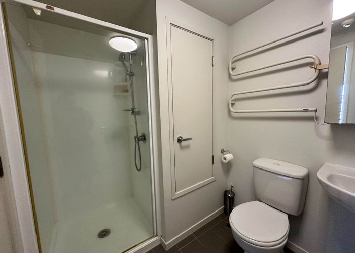 at 2j/3 Keystone Avenue, Mount Roskill, Auckland City, Auckland