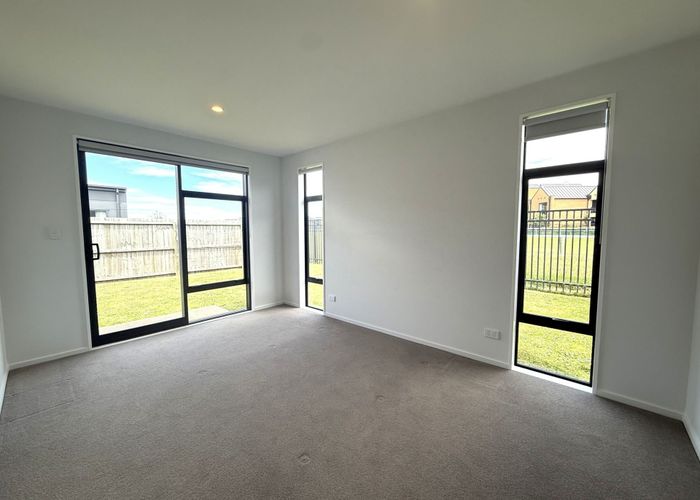  at 93 Manakura St, Russley, Christchurch City, Canterbury