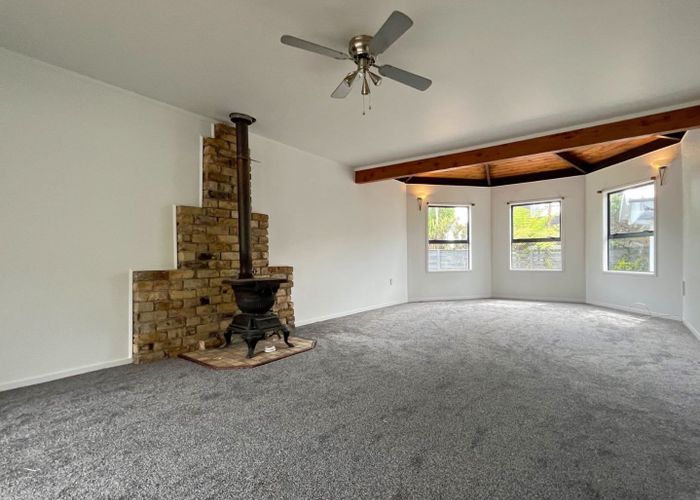  at 30 Queen Street, Riverhead, Riverhead