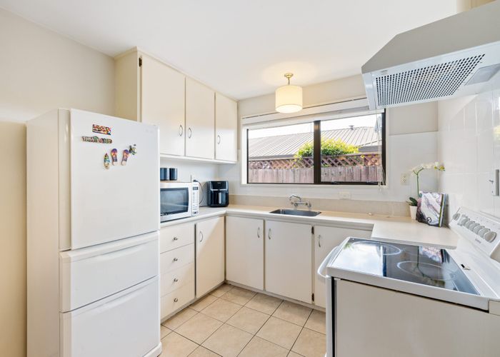 at 1/15 Wyndham Street, Papanui, Christchurch City, Canterbury