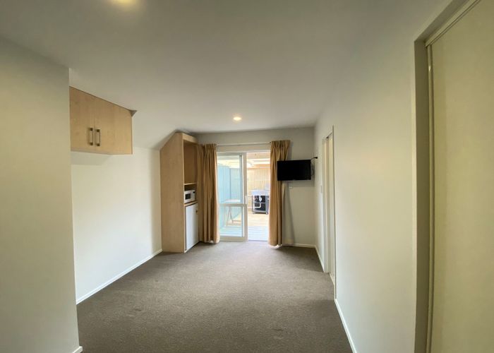  at 2/73A Waipuna Road, Mount Wellington, Auckland City, Auckland
