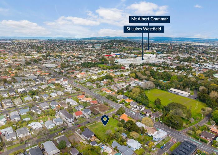  at 2 Parrish Road, Sandringham, Auckland City, Auckland