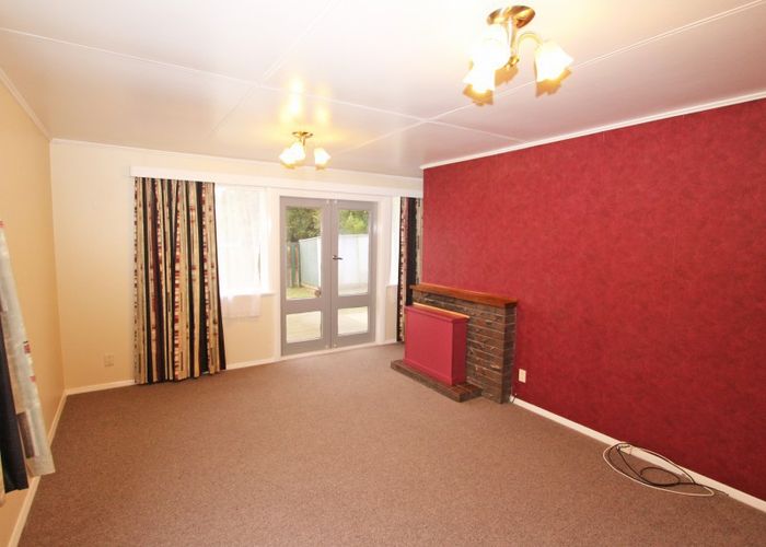 at 61 Driver Crescent, Cannons Creek, Porirua