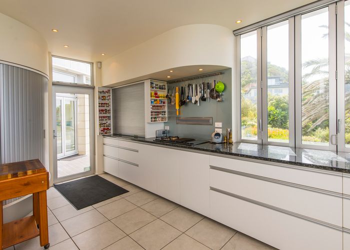  at 12 Sovereign Point, Kaiwharawhara, Wellington